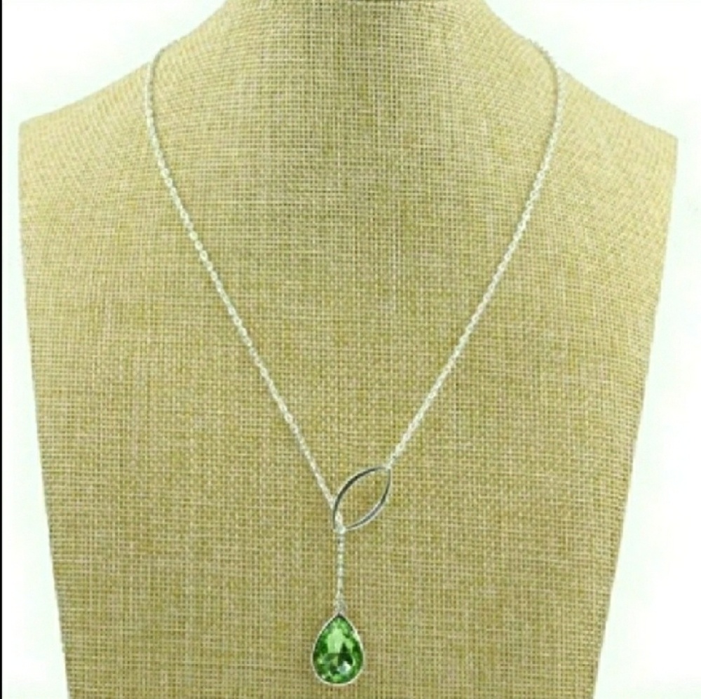 Silvertone Emerald Lariat